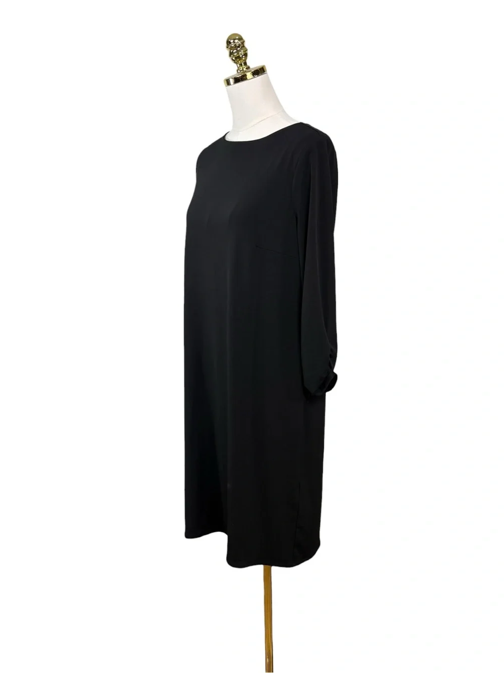 Woman’s Chico’s black stretchy 3/4 sleeve dress size 1 (size 8-10)